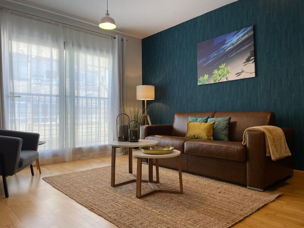 A Space That Feels Like Home With Private Parking Málaga Exteriör bild