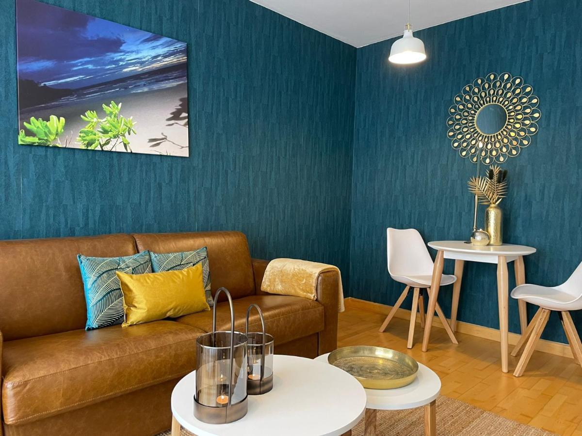 A Space That Feels Like Home With Private Parking Málaga Exteriör bild