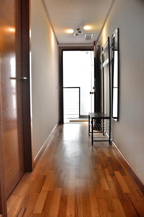 A Space That Feels Like Home With Private Parking Málaga Exteriör bild