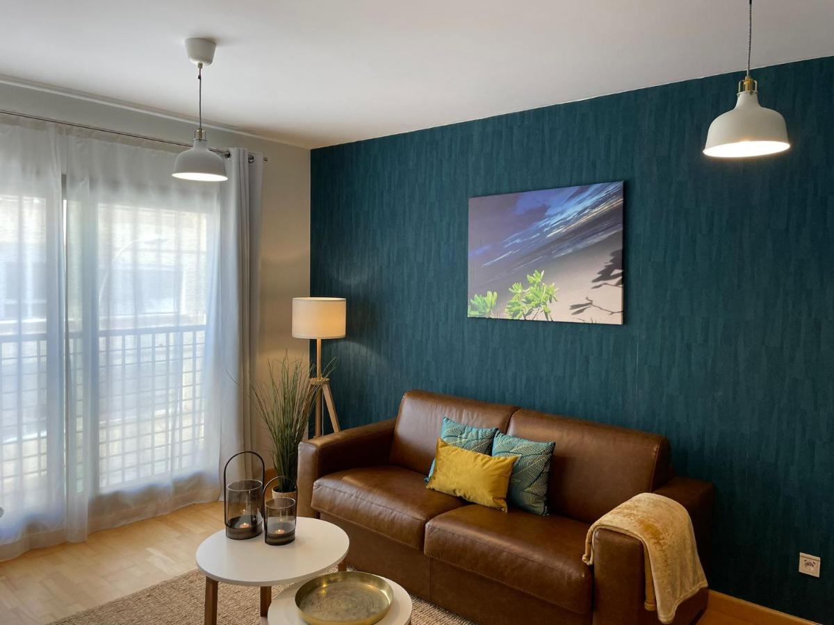 A Space That Feels Like Home With Private Parking Málaga Exteriör bild