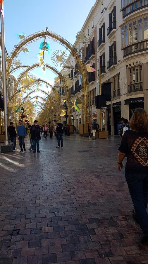 A Space That Feels Like Home With Private Parking Málaga Exteriör bild