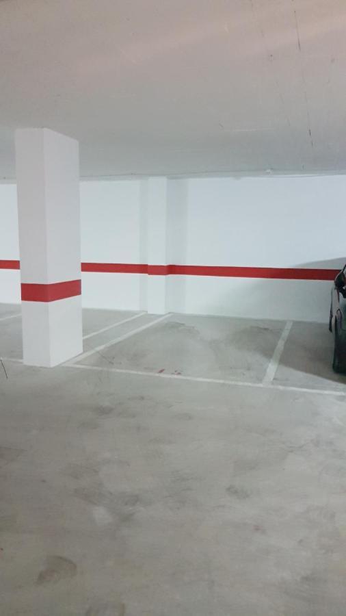 A Space That Feels Like Home With Private Parking Málaga Exteriör bild