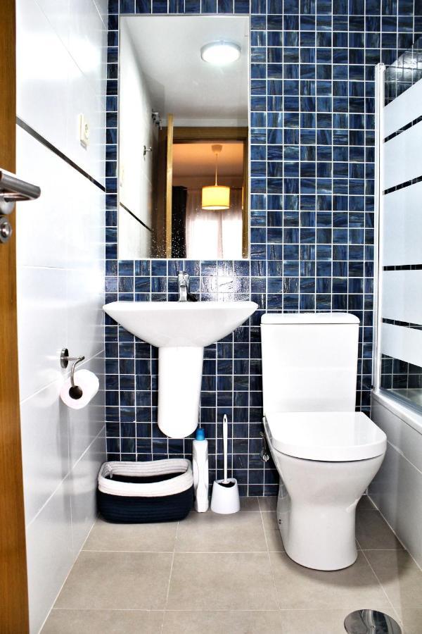 A Space That Feels Like Home With Private Parking Málaga Exteriör bild