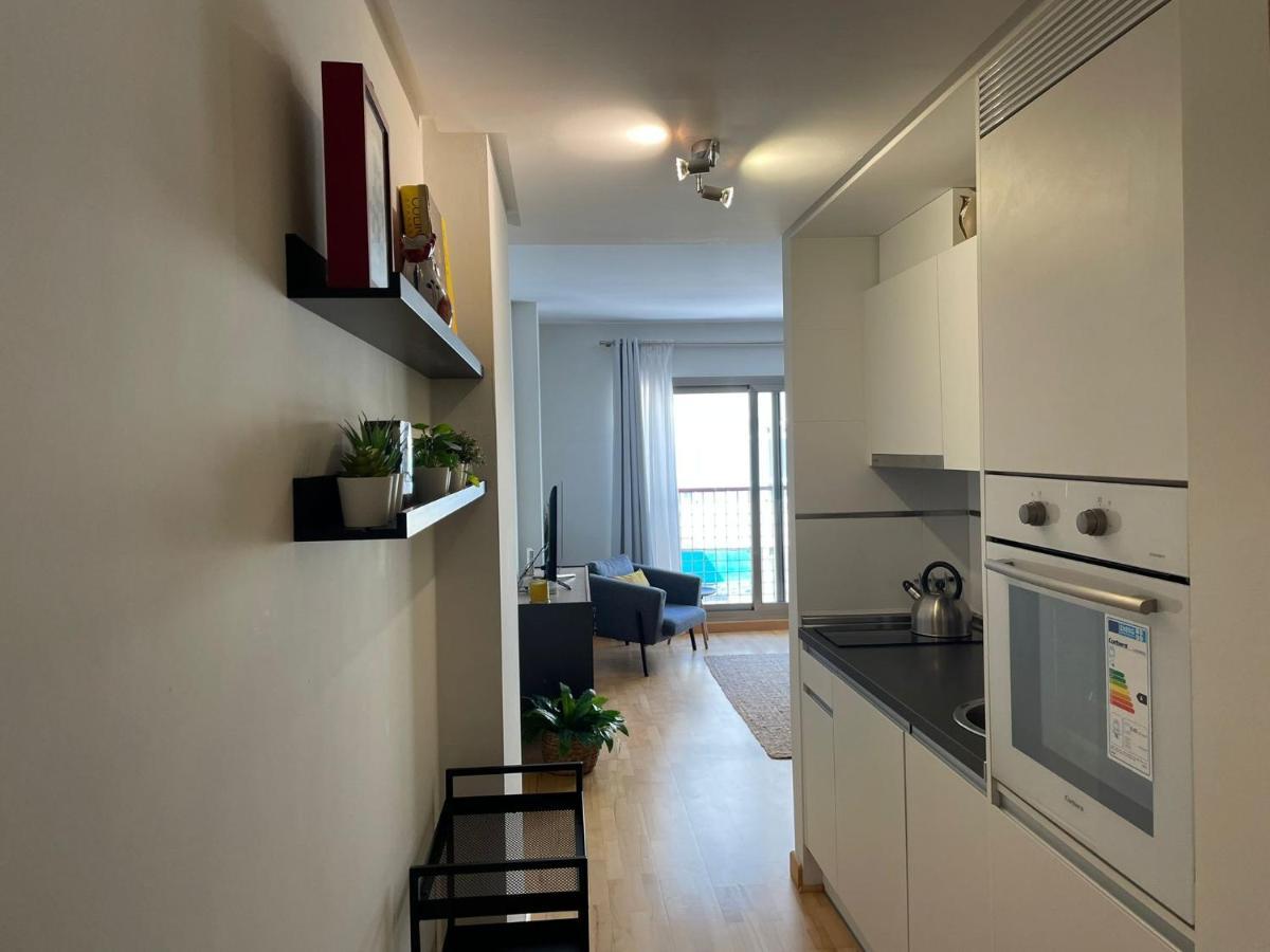A Space That Feels Like Home With Private Parking Málaga Exteriör bild